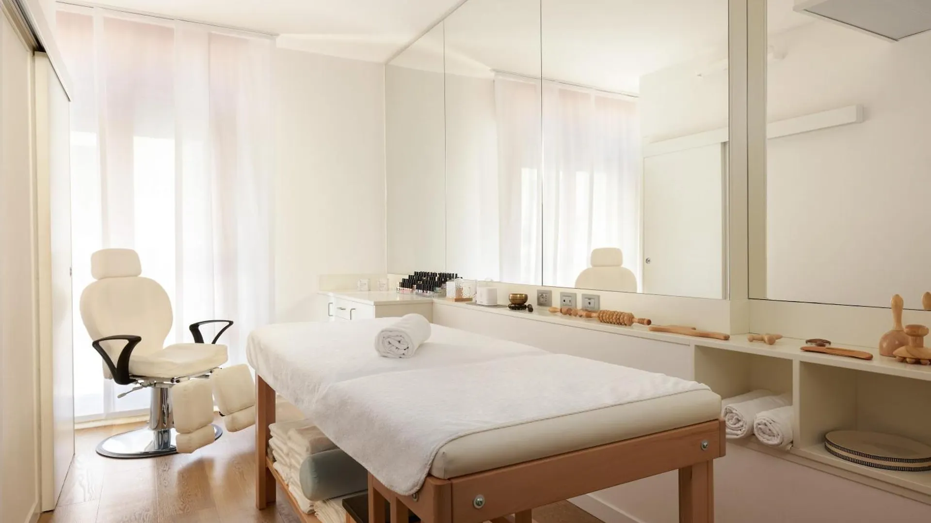 לידו די ג'סולו Hotel Croce Di Malta לידו די ג'סולו