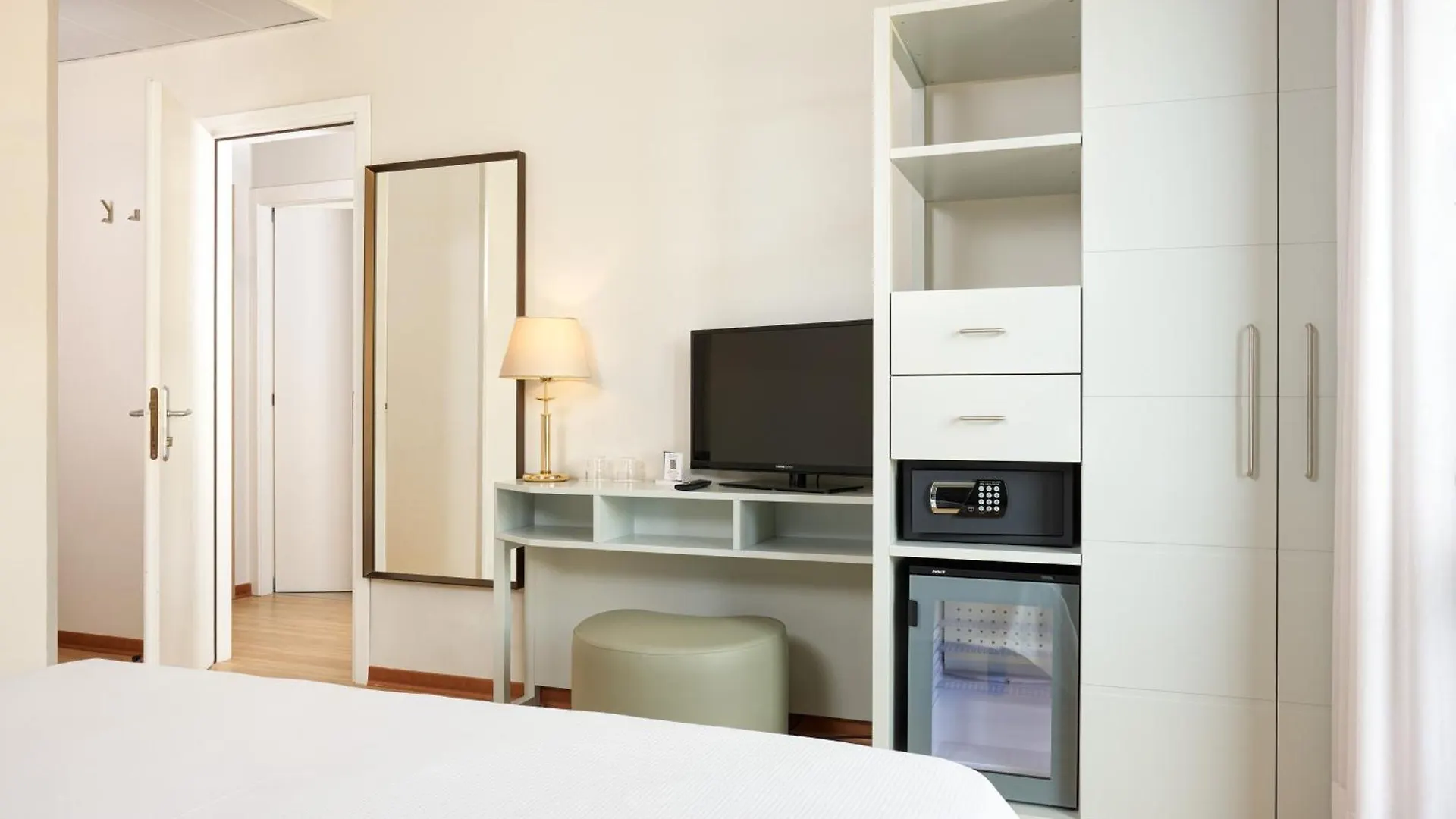 לידו די ג'סולו Hotel Croce Di Malta