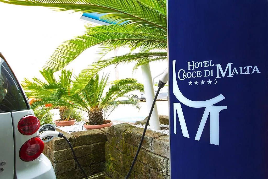 ****  לידו די ג'סולו Hotel Croce Di Malta איטליה